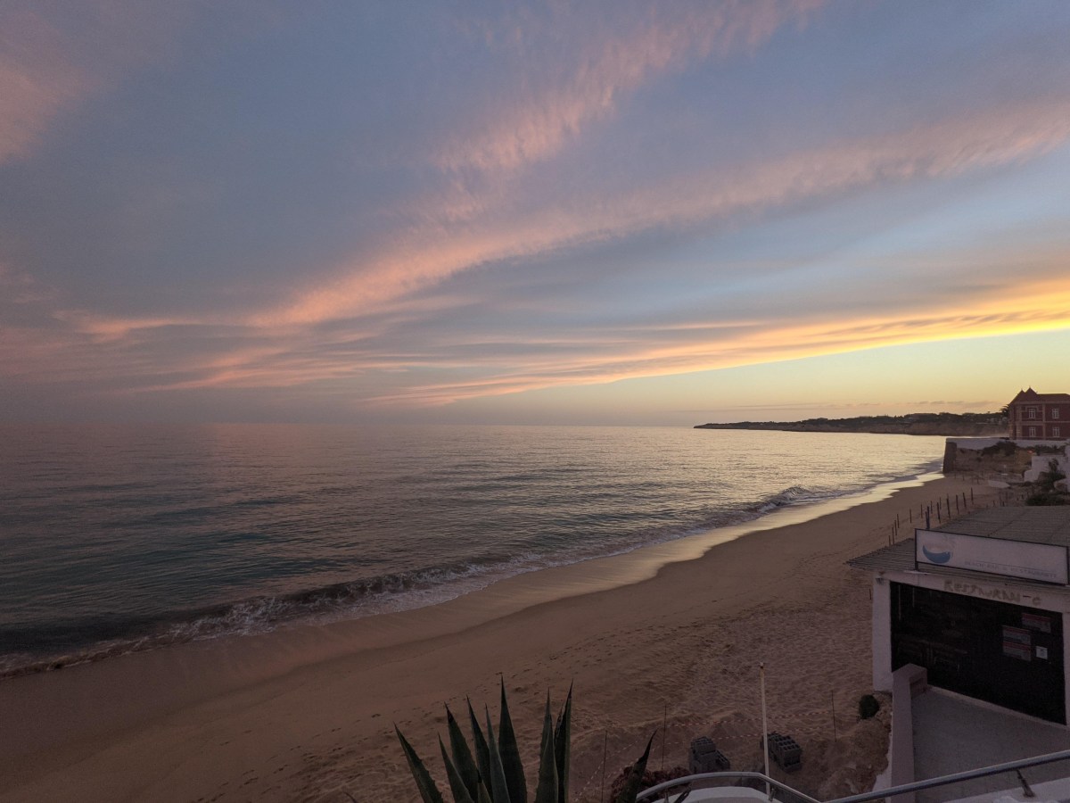 The truth about traveling abroad in 2021: pandemic style (what to&nbsp;know!)